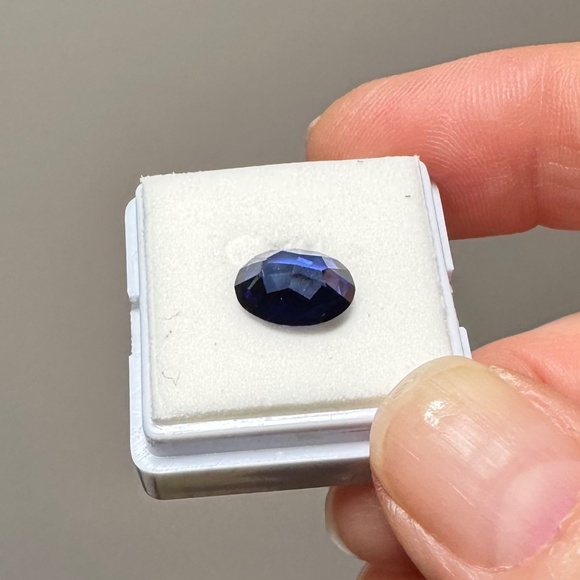 👑 2.86 CT Natural BLUE SAPPHIRE Vivid Royal Hue Huge Gemstone - Picture 4 of 5